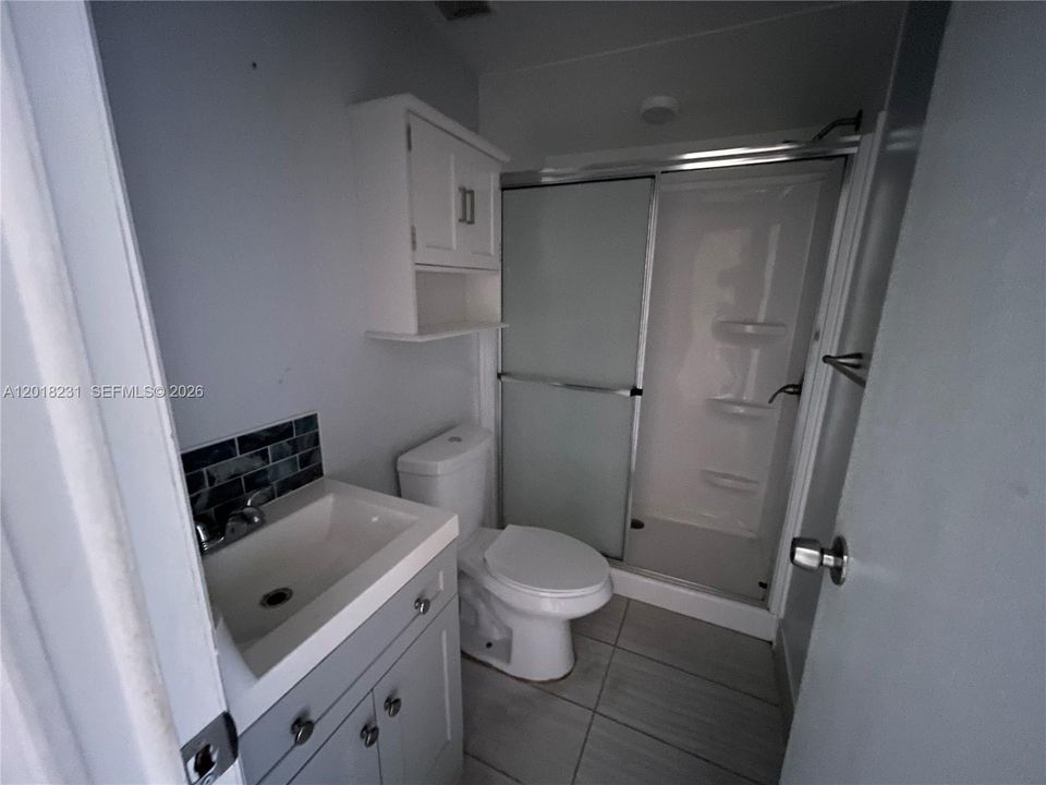 For Rent: $2,500 (3 beds, 2 baths, 1170 Square Feet)