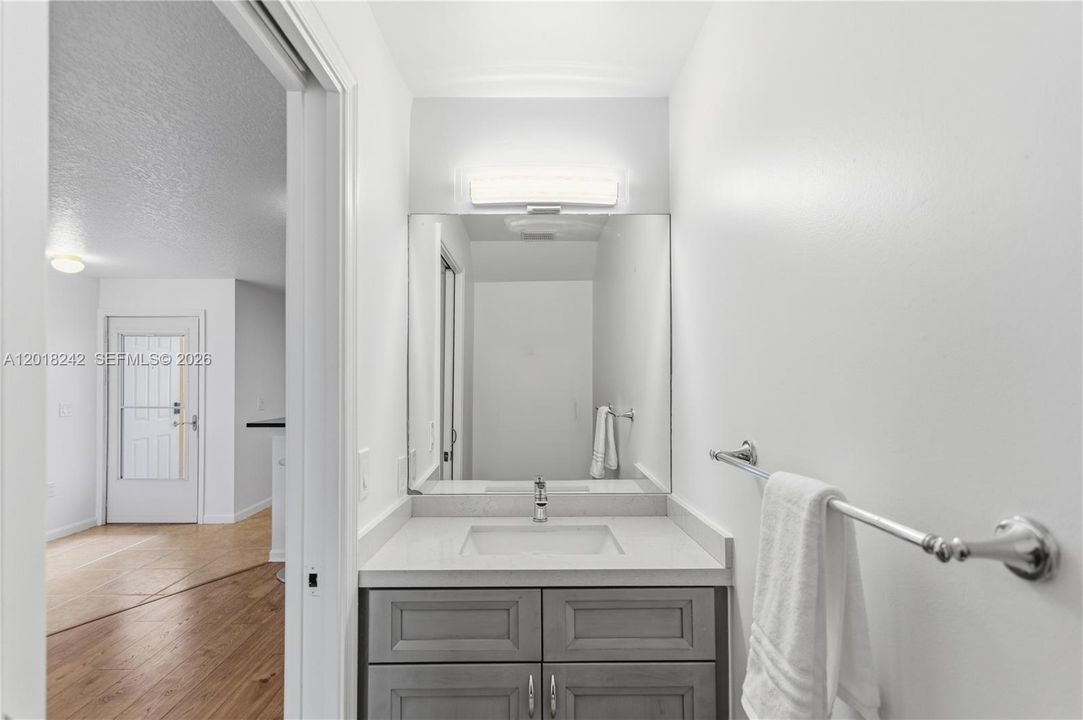 For Sale: $429,900 (3 beds, 2 baths, 1376 Square Feet)