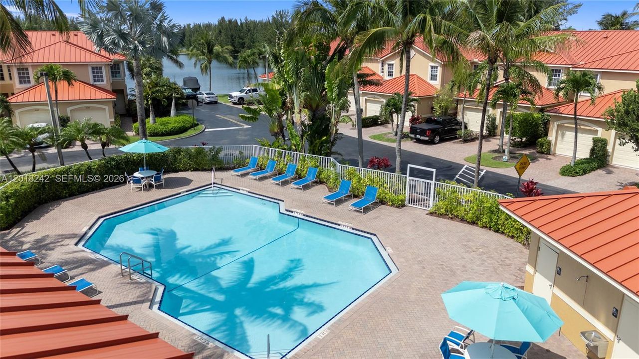 For Sale: $429,900 (3 beds, 2 baths, 1376 Square Feet)