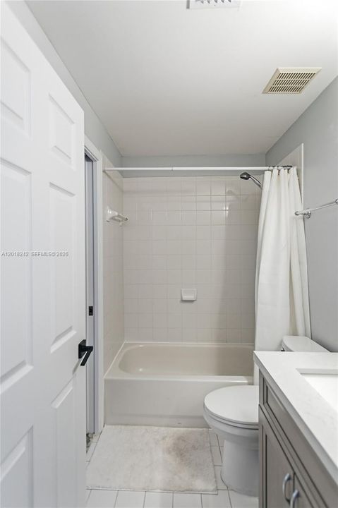 For Sale: $429,900 (3 beds, 2 baths, 1376 Square Feet)