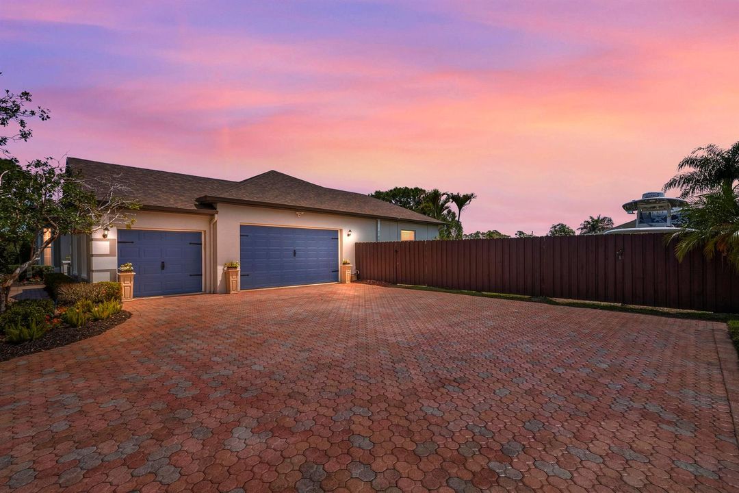 3 car garage