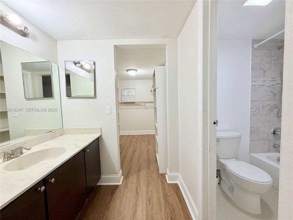 En Venta: $220,000 (1 camas, 1 baños, 815 Pies cuadrados)