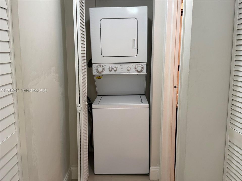 En Venta: $220,000 (1 camas, 1 baños, 815 Pies cuadrados)