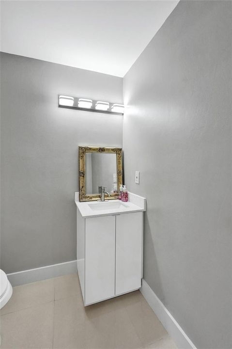 Photo 36