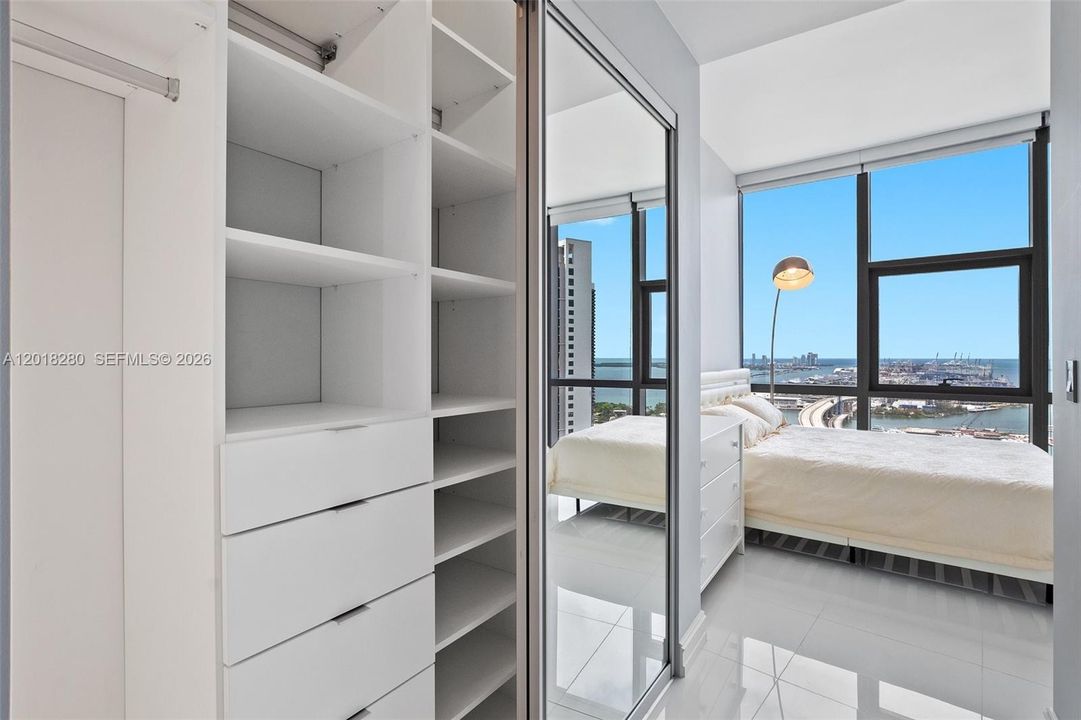 Active With Contract: $12,000 (3 beds, 4 baths, 2188 Square Feet)