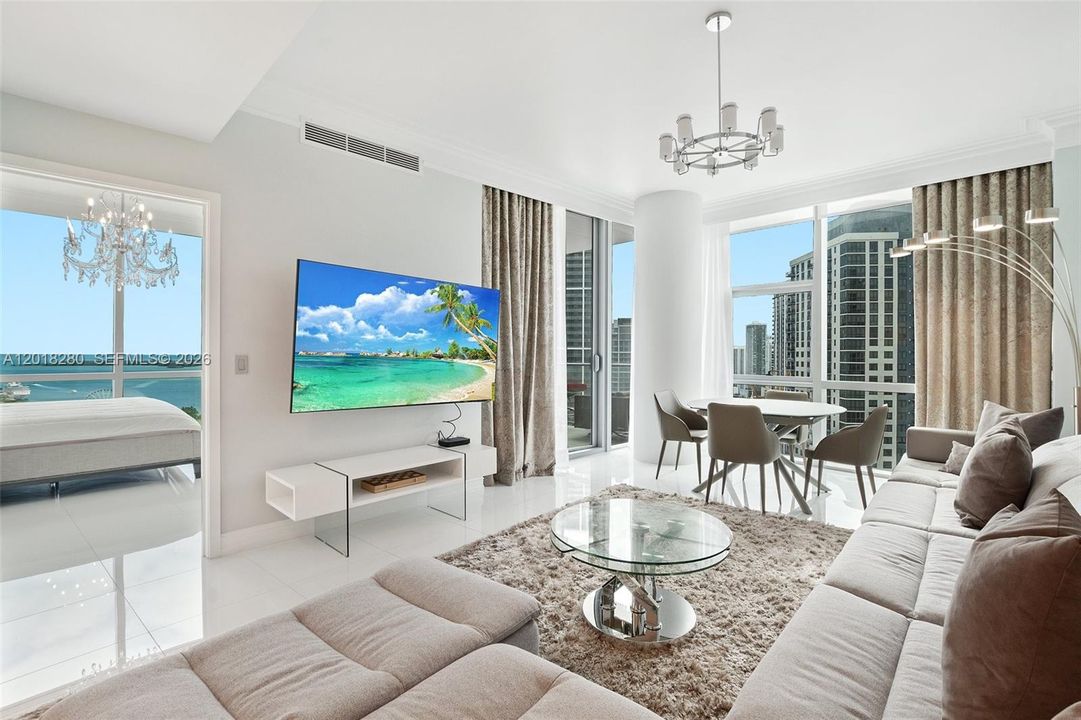 Active With Contract: $12,000 (3 beds, 4 baths, 2188 Square Feet)