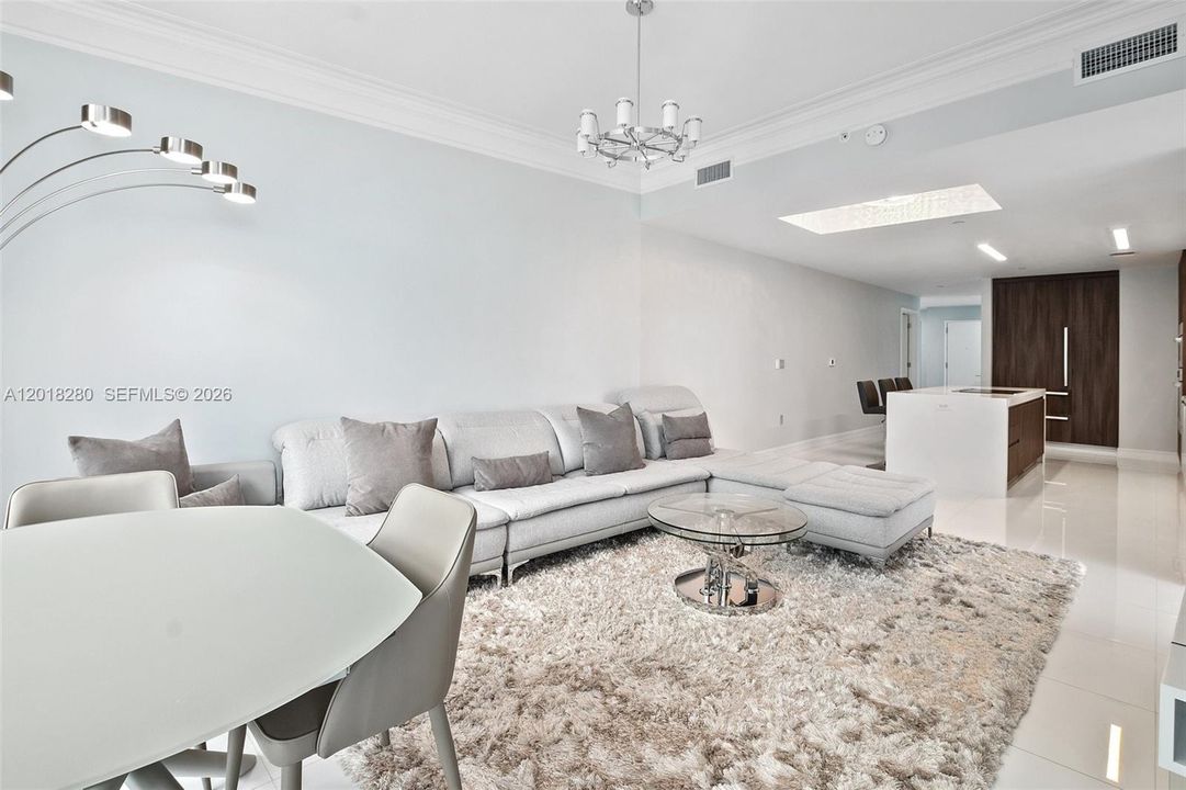 Active With Contract: $12,000 (3 beds, 4 baths, 2188 Square Feet)