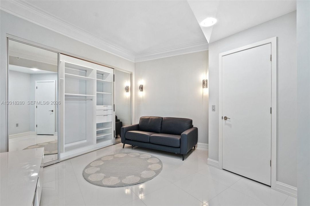 Active With Contract: $12,000 (3 beds, 4 baths, 2188 Square Feet)