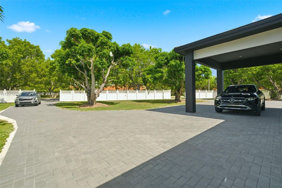 For Sale: $3,500,000 (4 beds, 4 baths, 4183 Square Feet)