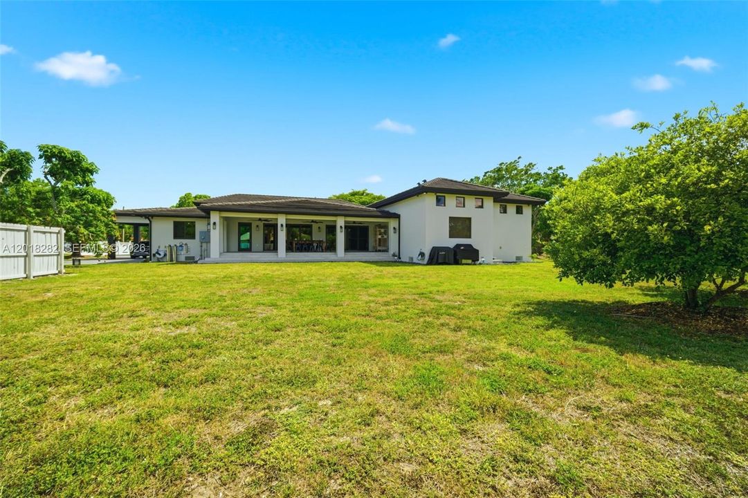 For Sale: $3,500,000 (4 beds, 4 baths, 4183 Square Feet)
