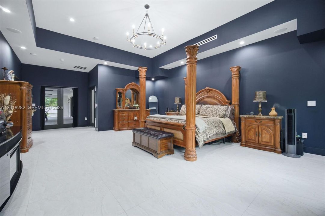 For Sale: $3,500,000 (4 beds, 4 baths, 4183 Square Feet)