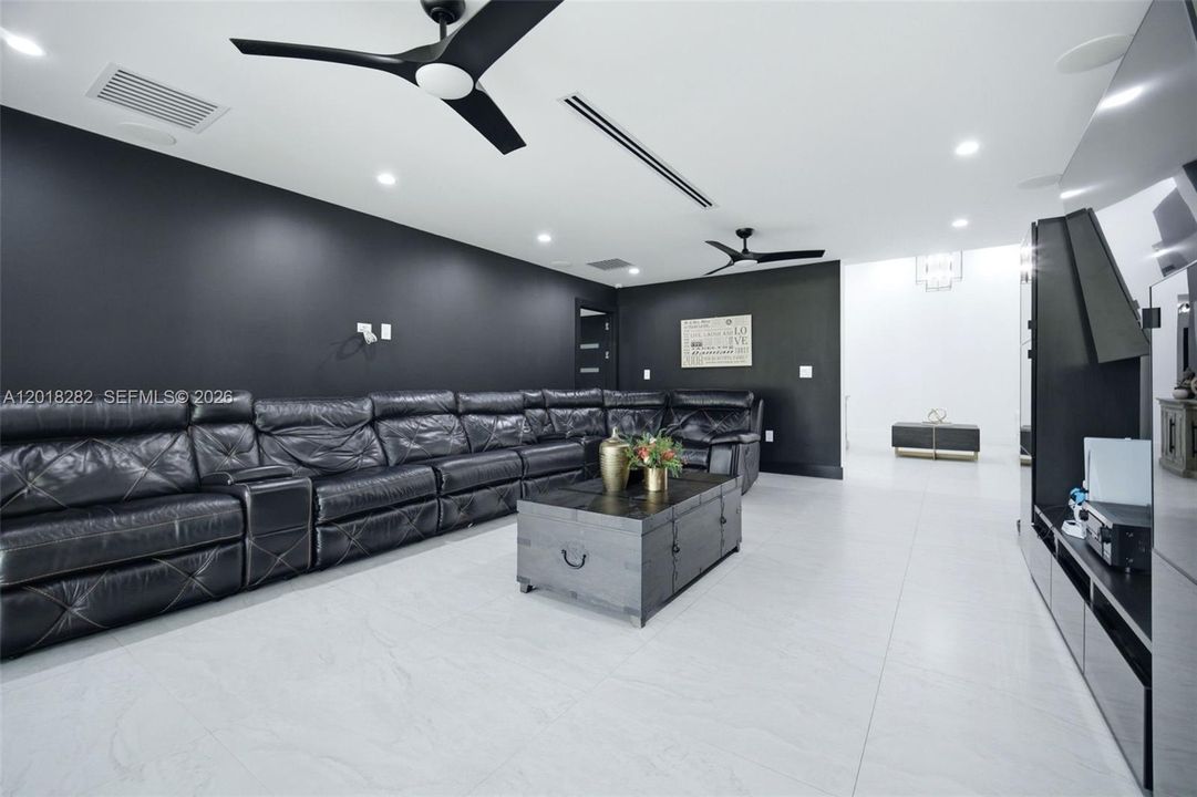 For Sale: $3,500,000 (4 beds, 4 baths, 4183 Square Feet)