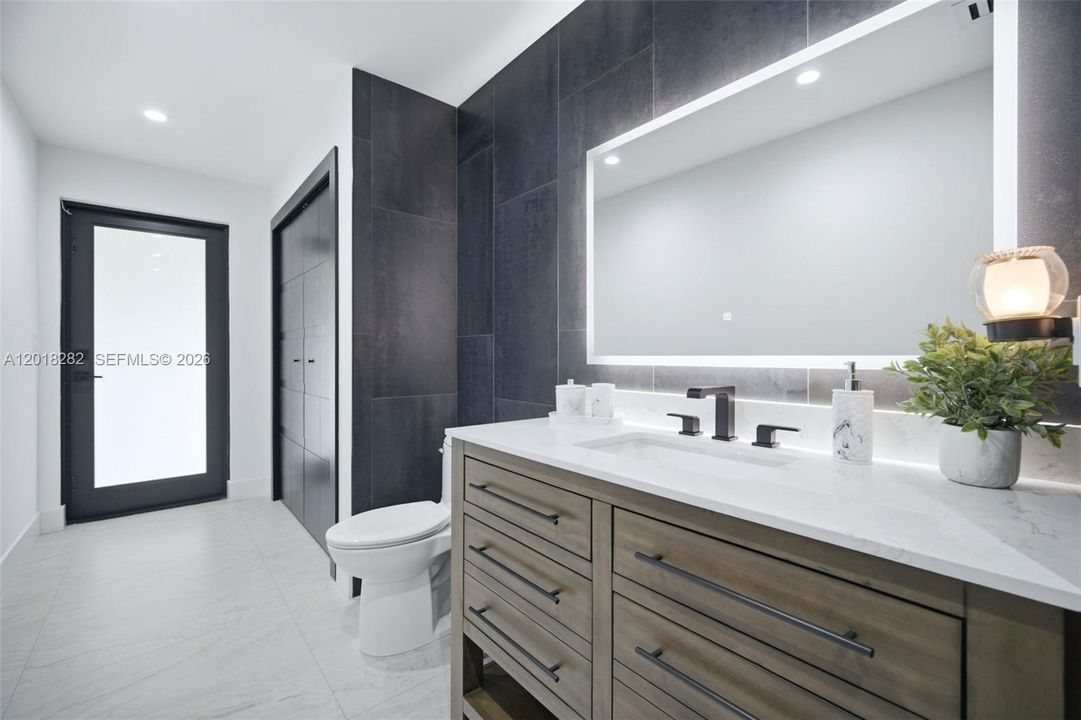 For Sale: $3,500,000 (4 beds, 4 baths, 4183 Square Feet)