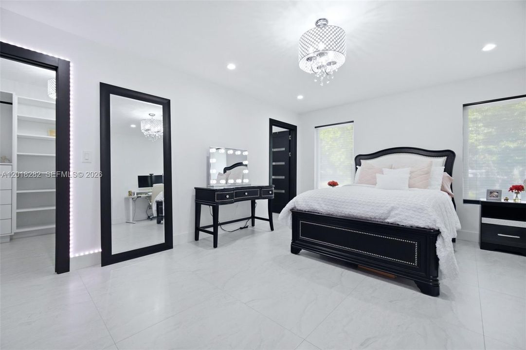For Sale: $3,500,000 (4 beds, 4 baths, 4183 Square Feet)