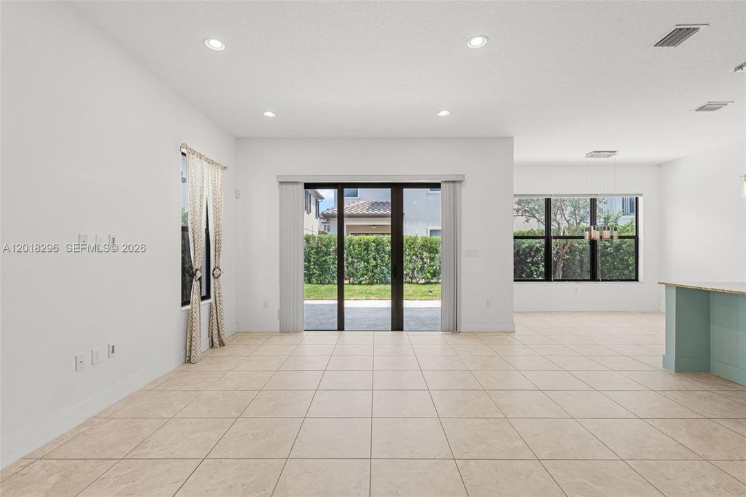 Active With Contract: $665,000 (3 beds, 2 baths, 2025 Square Feet)