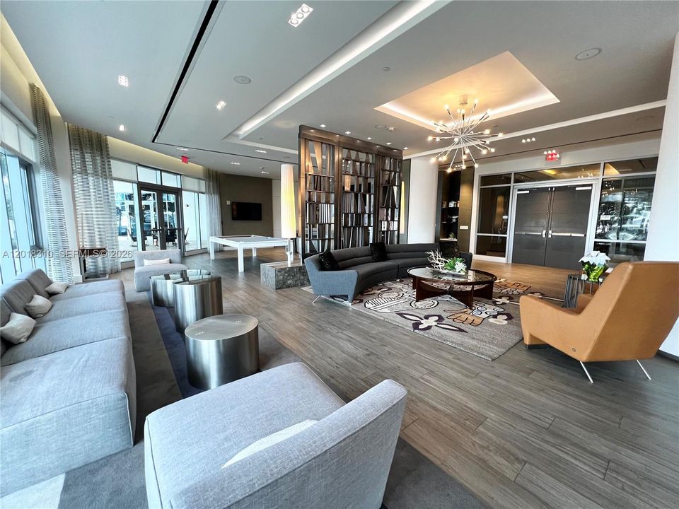 For Rent: $7,500 (2 beds, 2 baths, 1958 Square Feet)