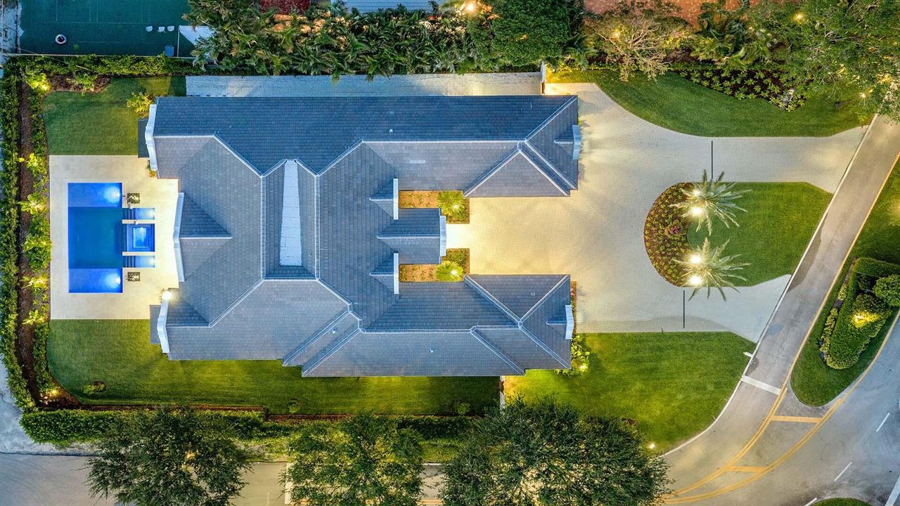 2775 Ave Au Soleil (26)