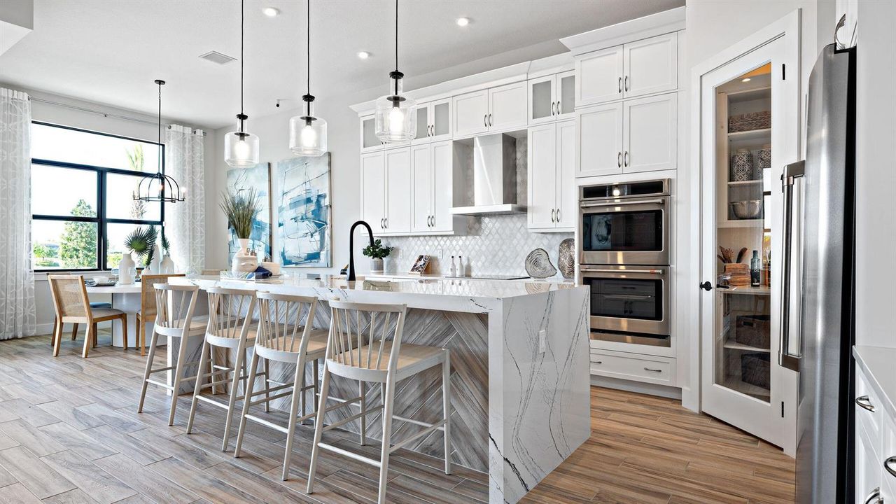 verano-rileymodel-islandkitchen2