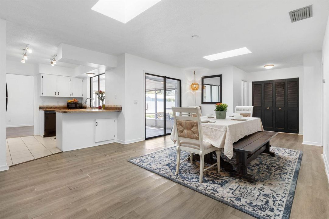 12-web-or-mls-46 Berkshire Ln-12