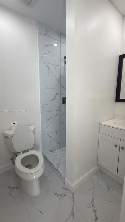 For Rent: $3,400 (3 beds, 2 baths, 2060 Square Feet)