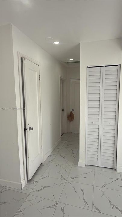 For Rent: $3,400 (3 beds, 2 baths, 2060 Square Feet)