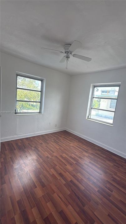 For Rent: $3,400 (3 beds, 2 baths, 2060 Square Feet)