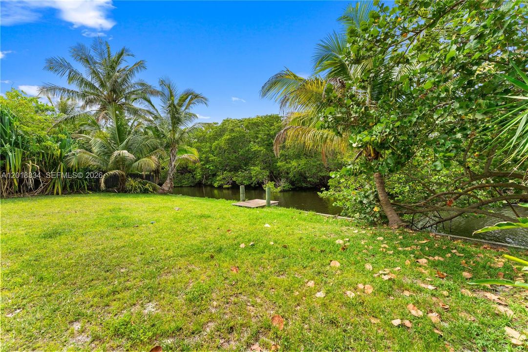 待售: $250,000 (0.19 acres)