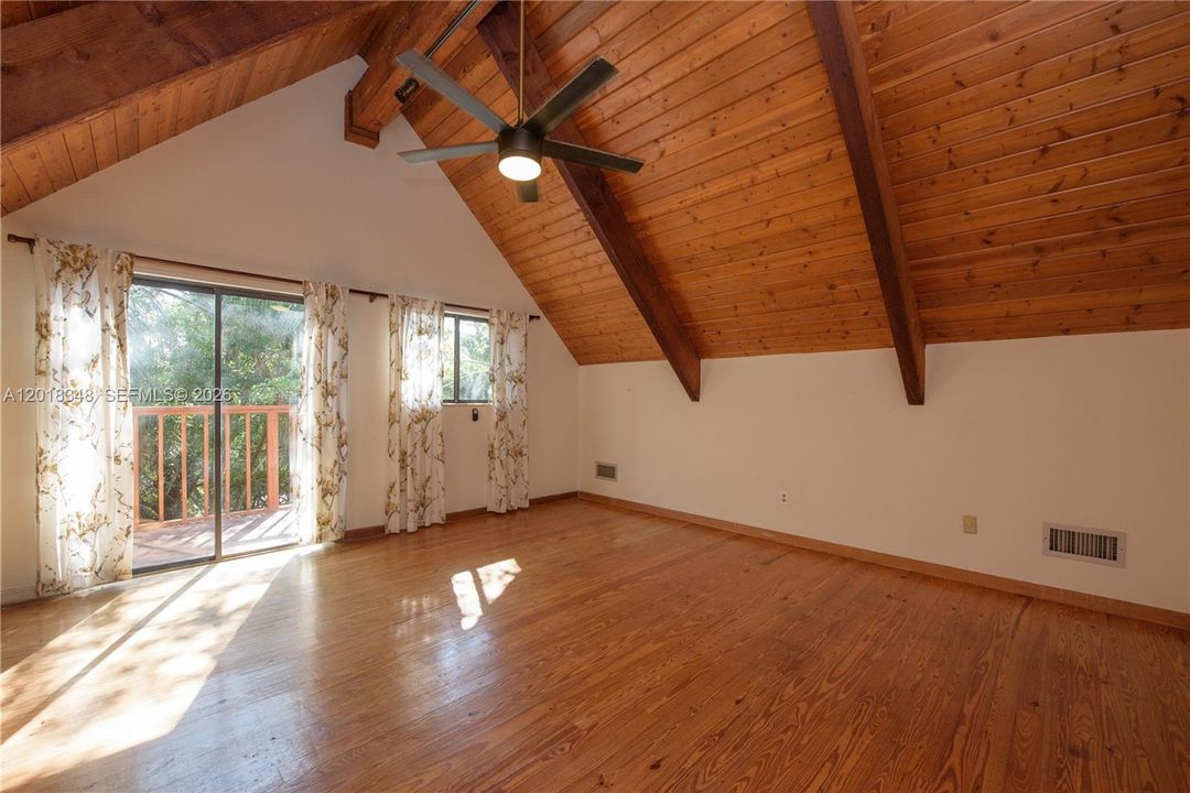 В аренду: $3,900 (3 спален, 2 ванн, 3091 Квадратных фут)