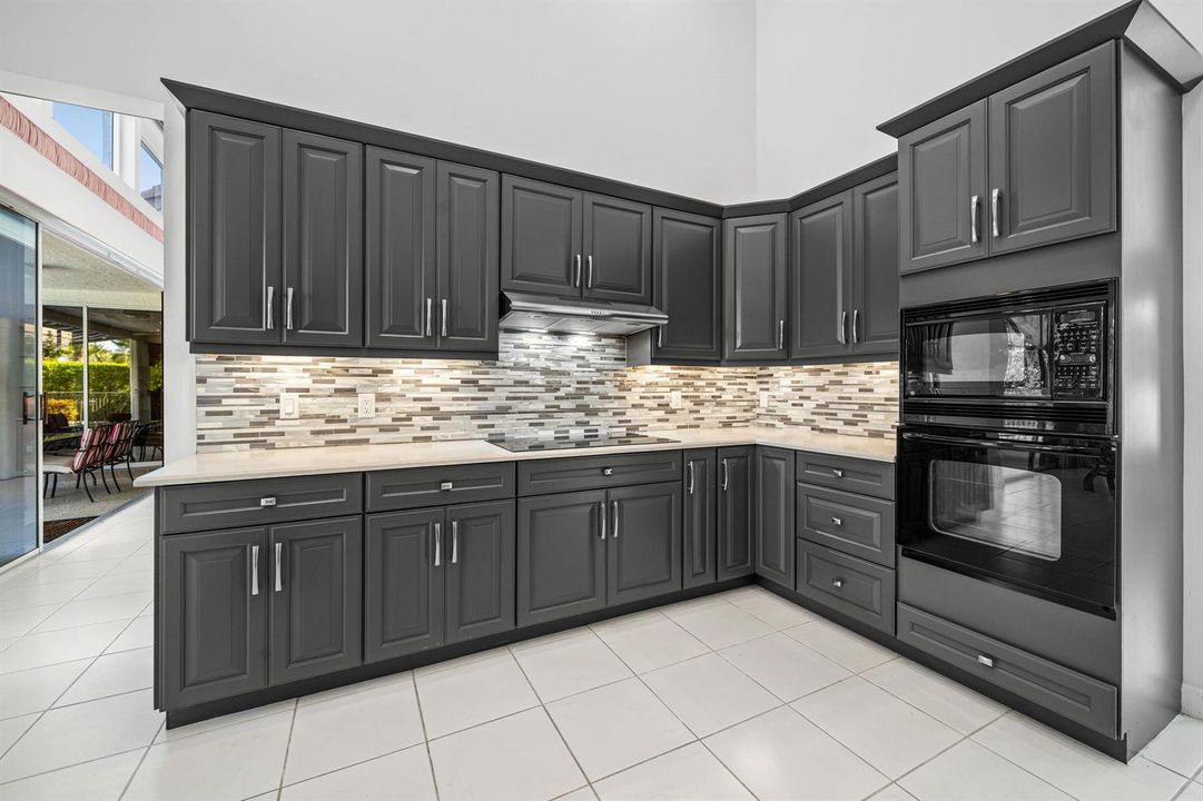 017-17557CharnwoodDrive-BocaRaton-FL-334