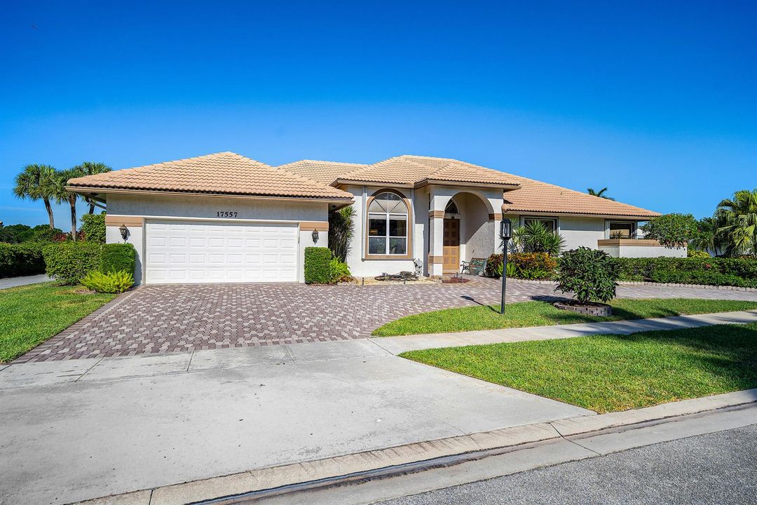 002-17557CharnwoodDrive-BocaRaton-FL-334