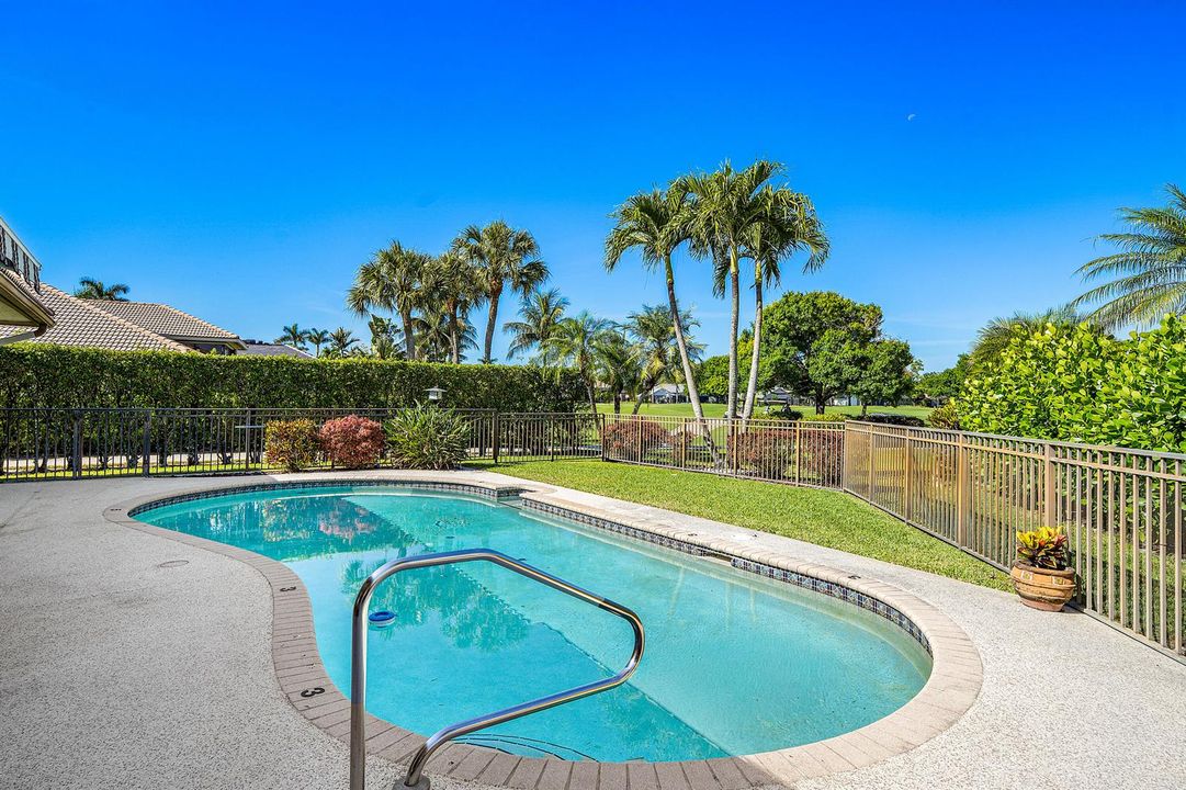 036-17557CharnwoodDrive-BocaRaton-FL-334