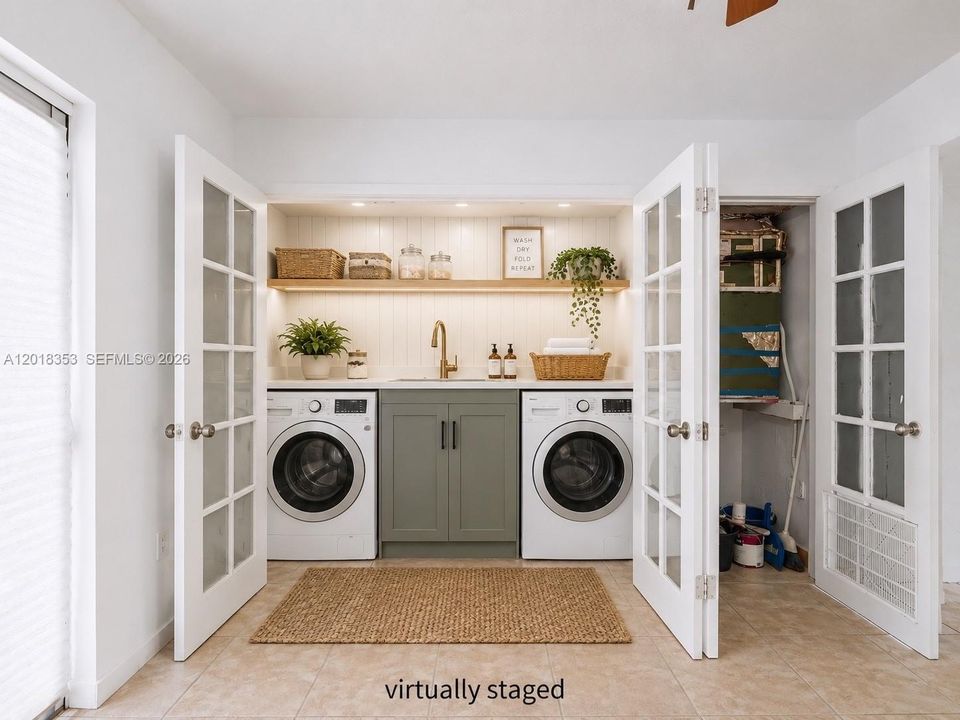 Virtually staged