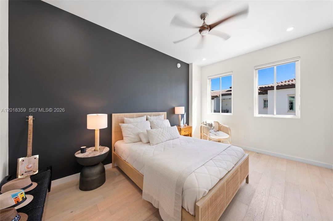 For Sale: $3,749,500 (4 beds, 4 baths, 2685 Square Feet)