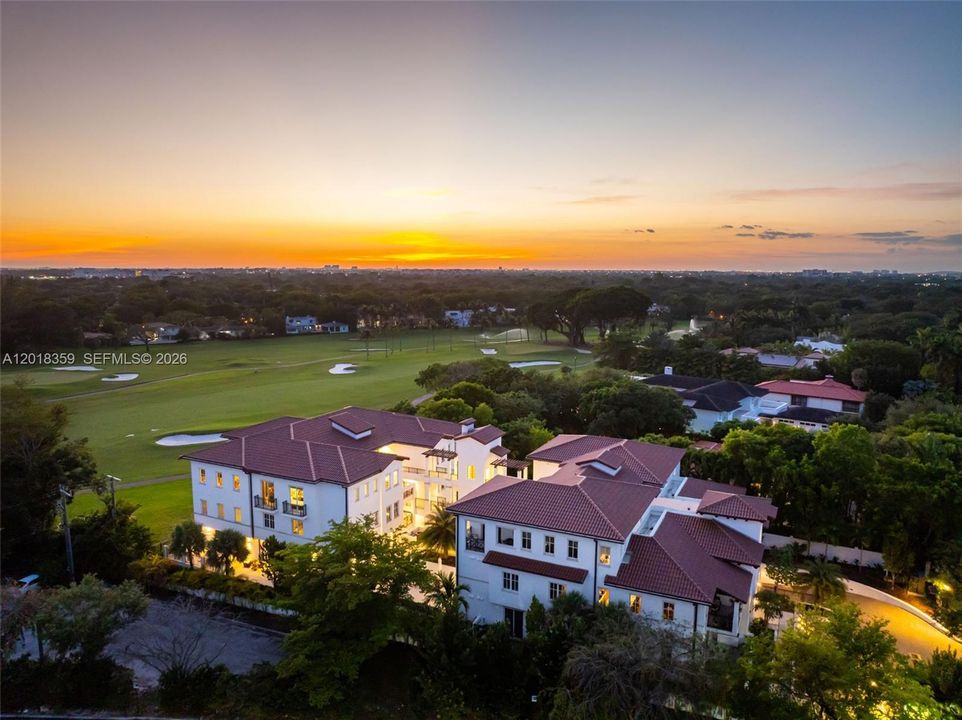 For Sale: $3,749,500 (4 beds, 4 baths, 2685 Square Feet)