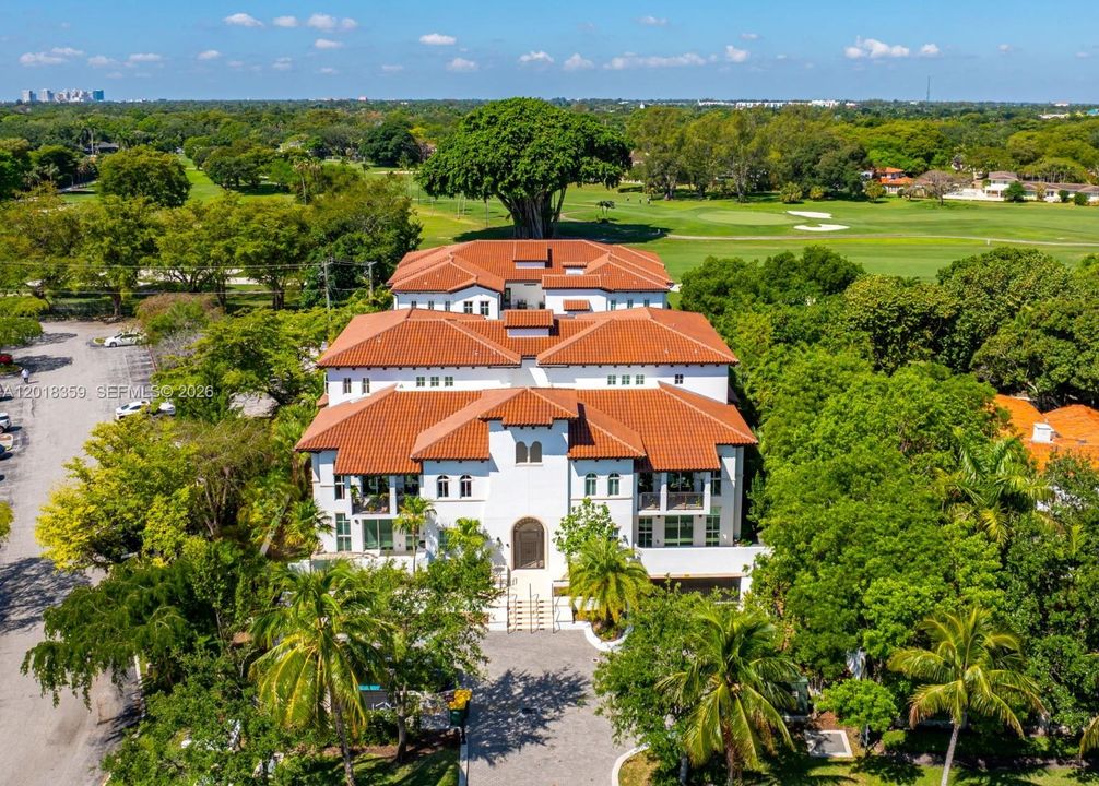 For Sale: $3,749,500 (4 beds, 4 baths, 2685 Square Feet)