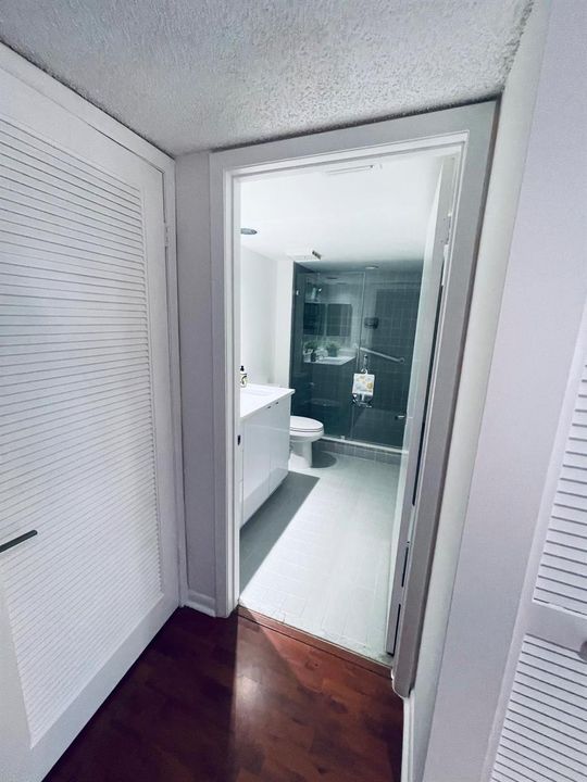 Washing machine/Dryer at your left