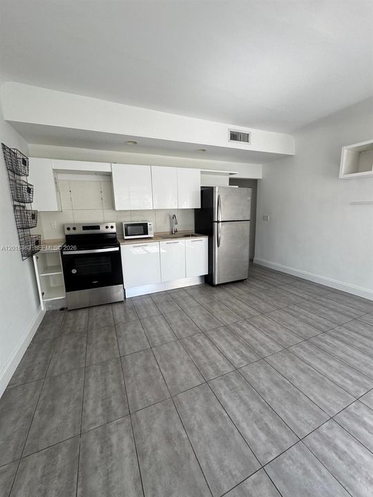 For Sale: $1,200,000 (0 beds, 0 baths, 1776 Square Feet)