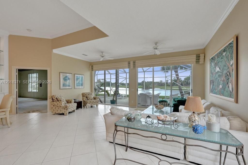 For Sale: $650,000 (3 beds, 2 baths, 2047 Square Feet)