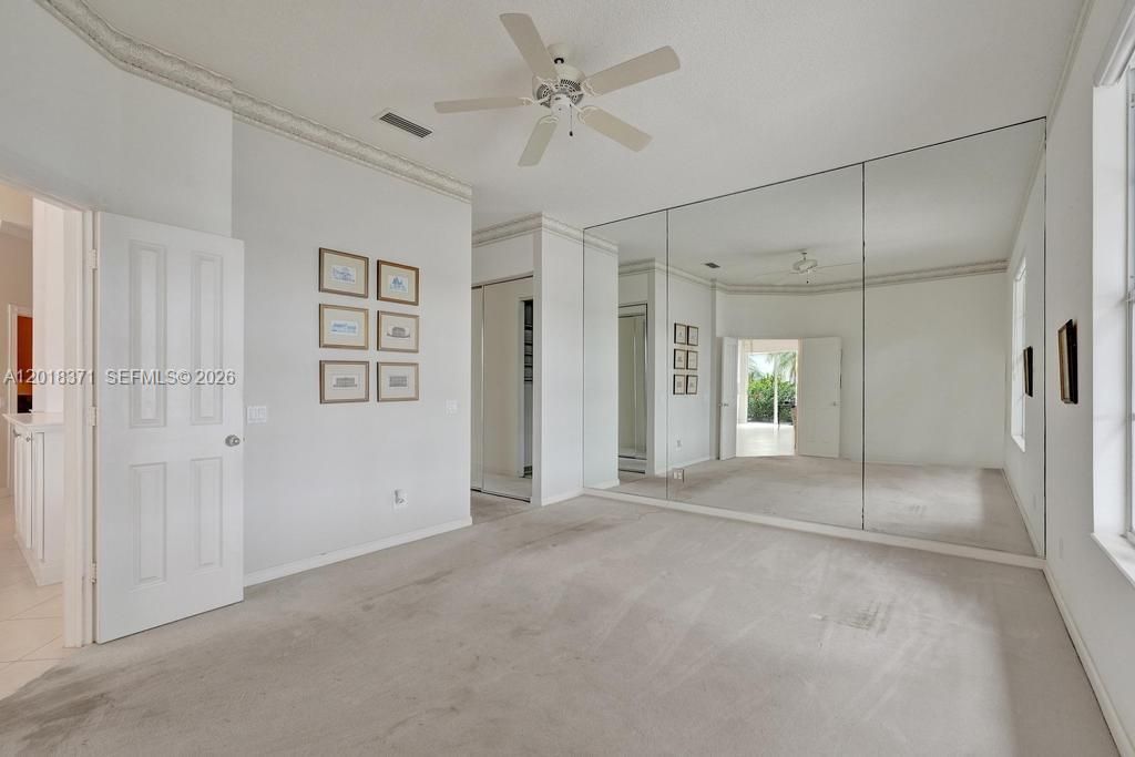 For Sale: $650,000 (3 beds, 2 baths, 2047 Square Feet)
