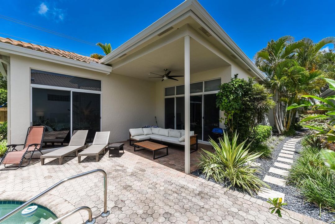 026-014-6685 NW 24th Terr-1499x1000