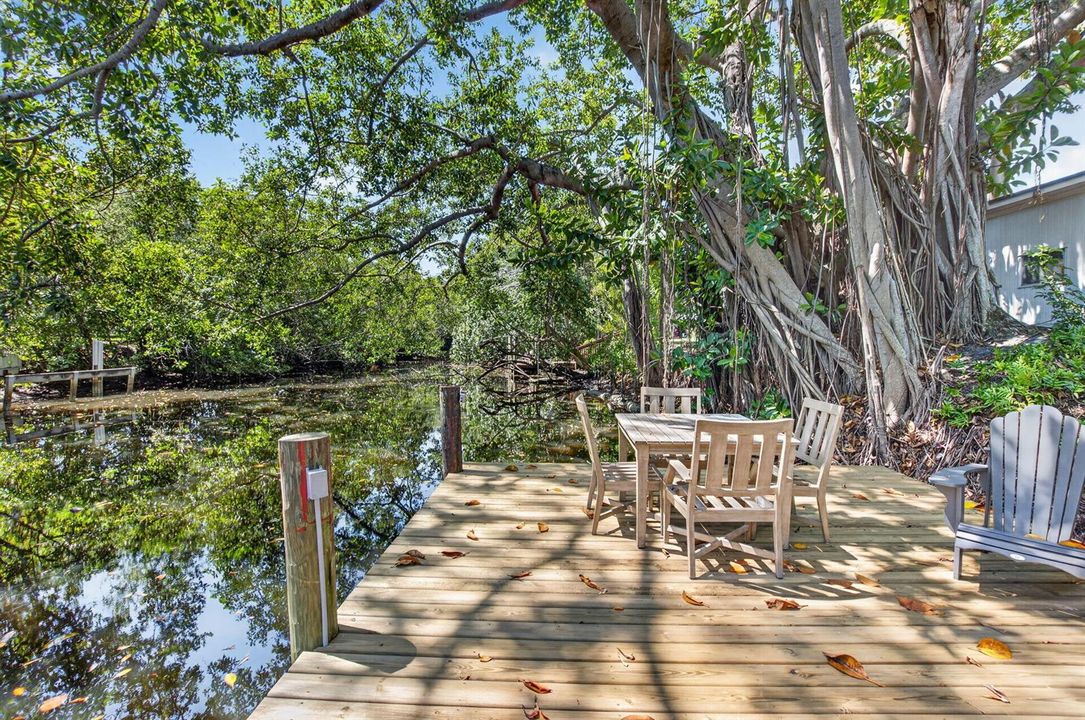 Dock