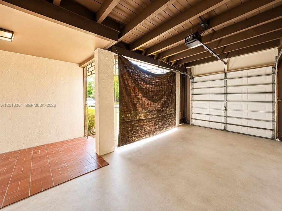 For Sale: $705,000 (4 beds, 3 baths, 1952 Square Feet)