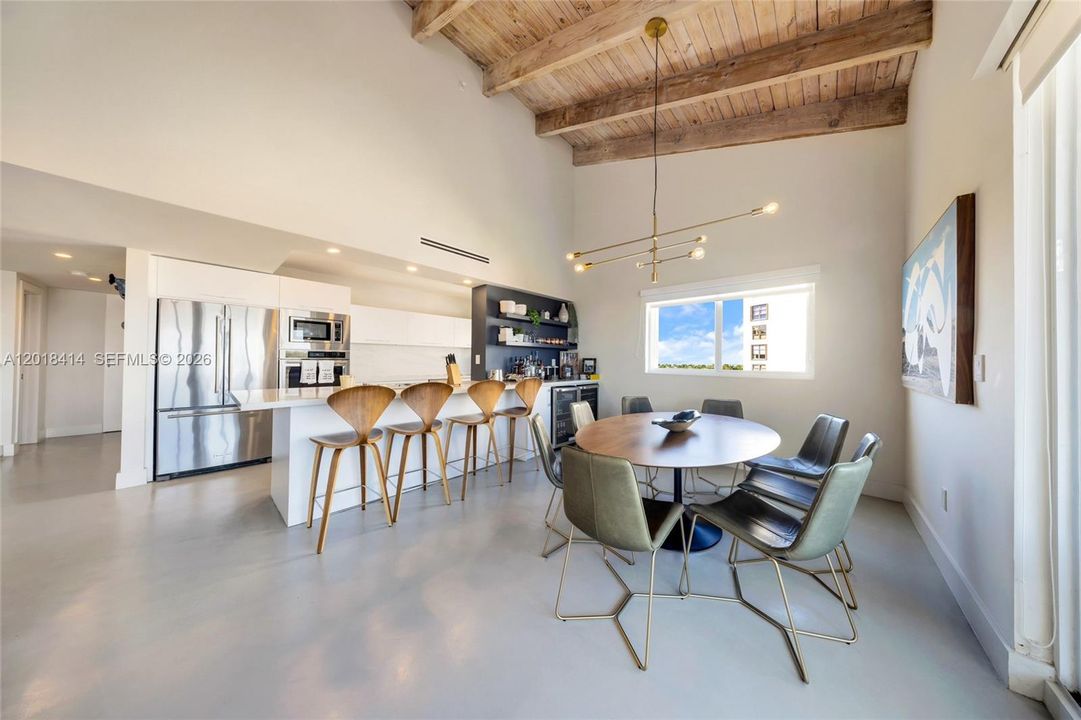 For Rent: $10,800 (3 beds, 2 baths, 1730 Square Feet)
