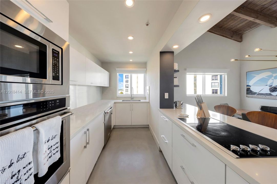 For Rent: $10,800 (3 beds, 2 baths, 1730 Square Feet)