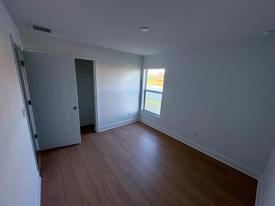 bedroom2