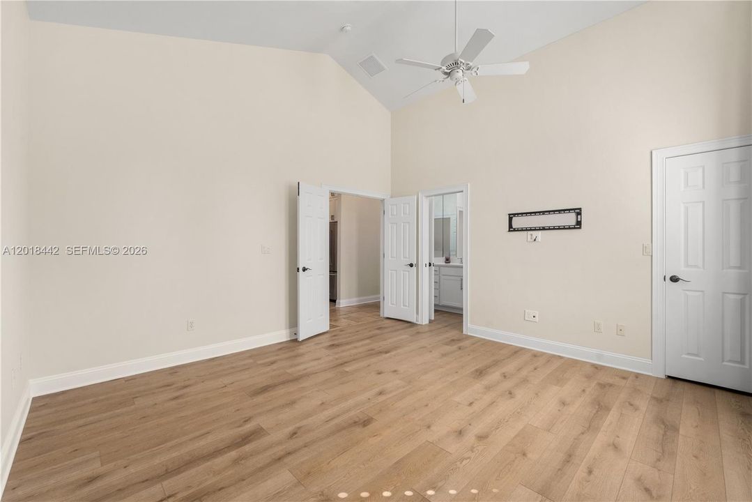 For Sale: $2,000,000 (5 beds, 5 baths, 0 Square Feet)