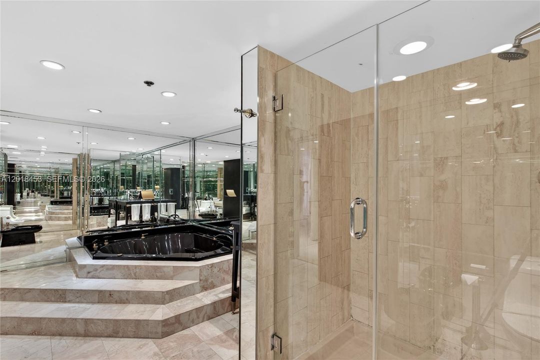 Active With Contract: $7,500 (3 beds, 3 baths, 2780 Square Feet)