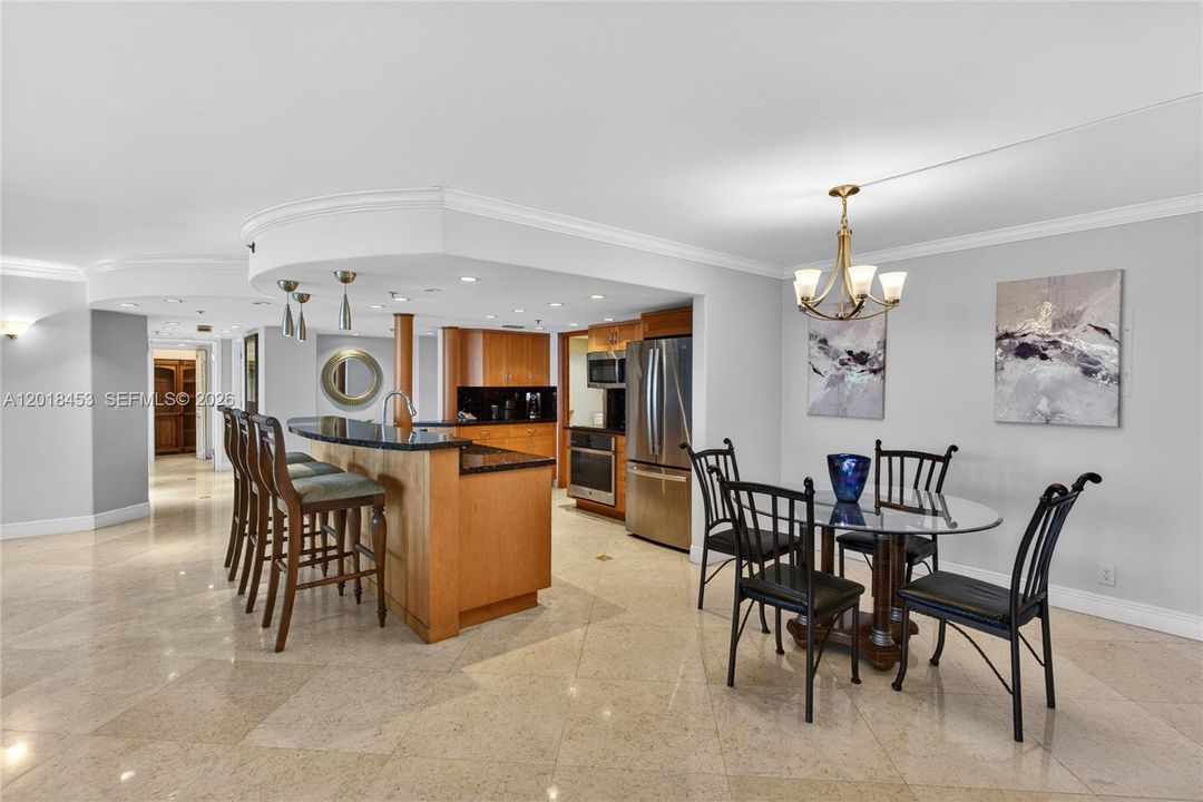 Active With Contract: $7,500 (3 beds, 3 baths, 2780 Square Feet)