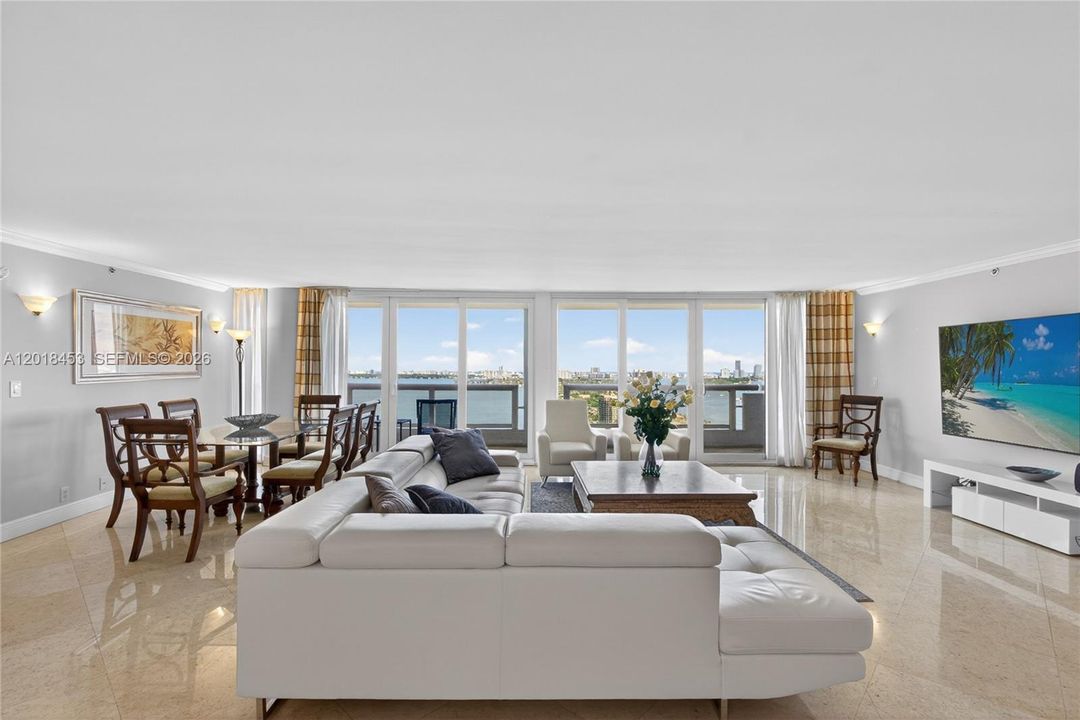 Active With Contract: $7,500 (3 beds, 3 baths, 2780 Square Feet)
