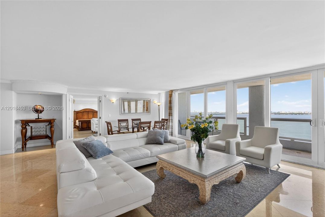 Active With Contract: $7,500 (3 beds, 3 baths, 2780 Square Feet)